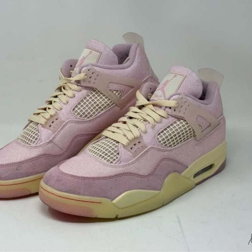 Air Jordan 4 Retro Carmine